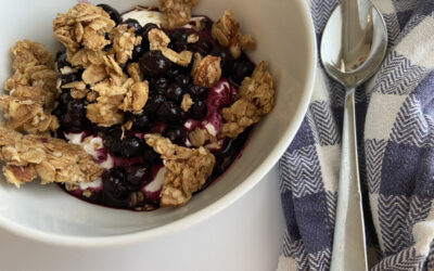 Learn to Make Easy Homemade Cinnamon Nut Granola