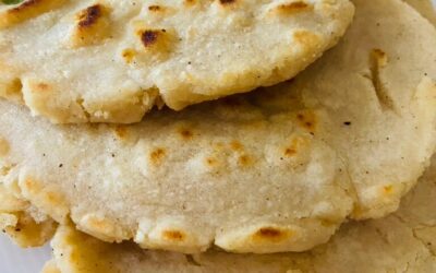 Make These Easy Cheese Pupusas